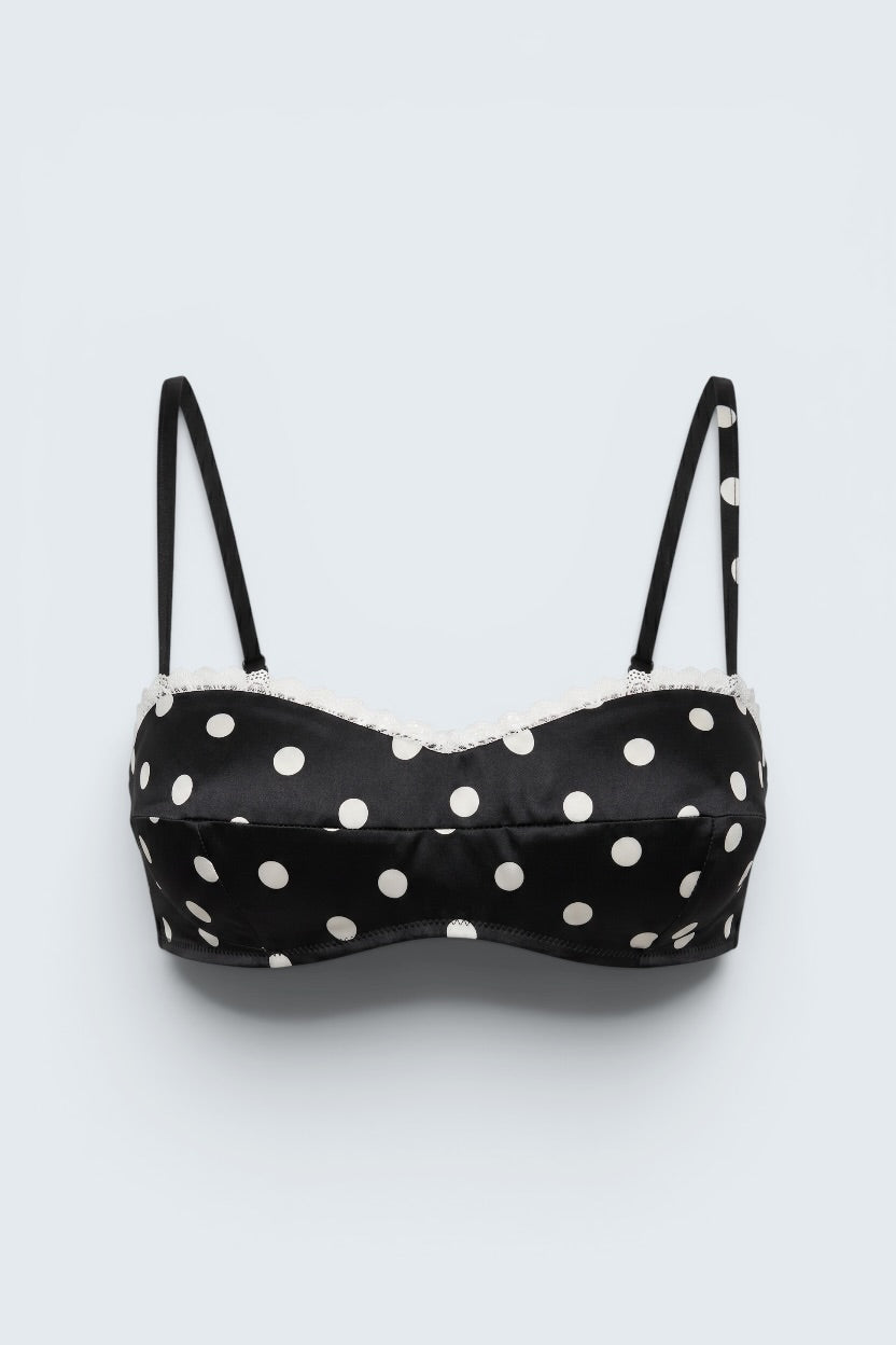 Топ Polka Dots с Дантела